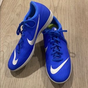 Mercurial Nike Indoor Soccer Sneakers